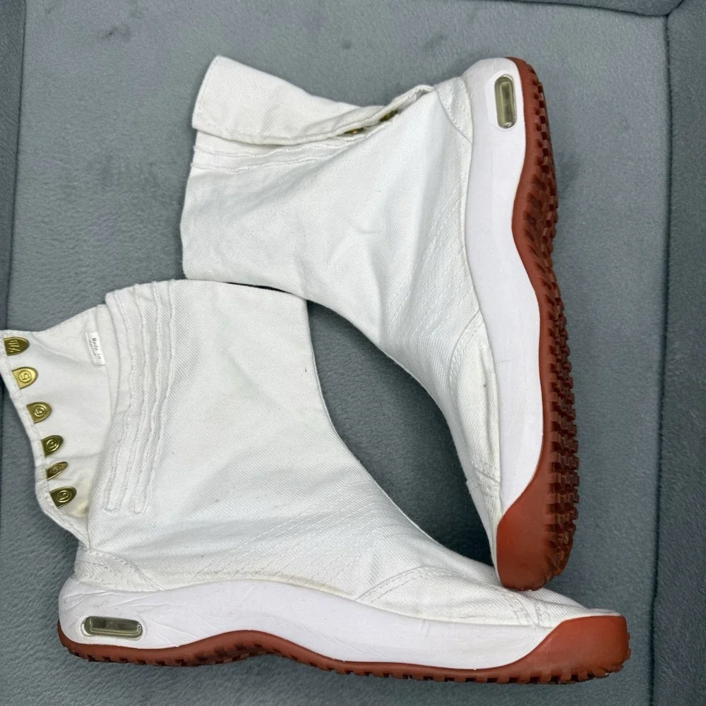 Maharishi Maha Tabi Men's Size 9 White Canvas Split Toe Ninja Boots Gum Sole